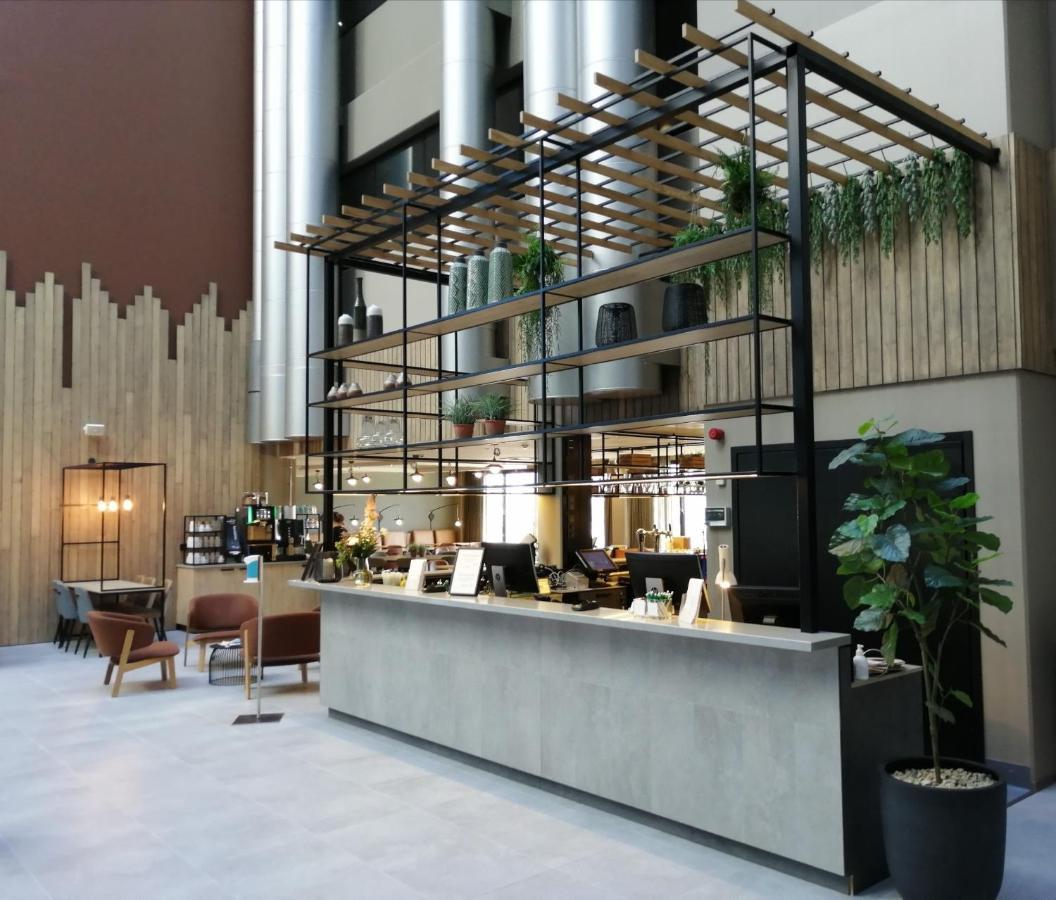 Skyline Airport Hotel Vantaa Exterior photo