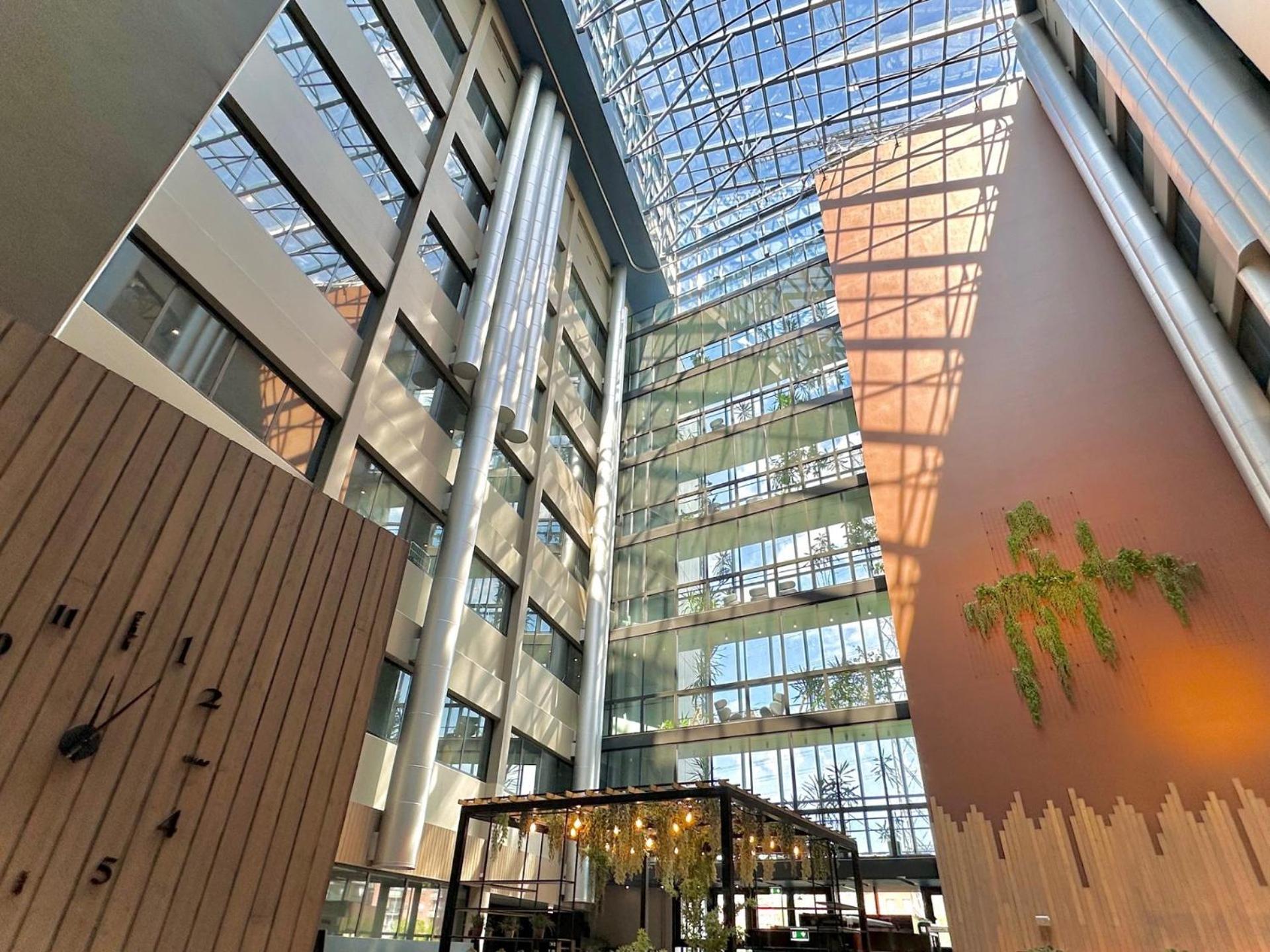 Skyline Airport Hotel Vantaa Exterior photo