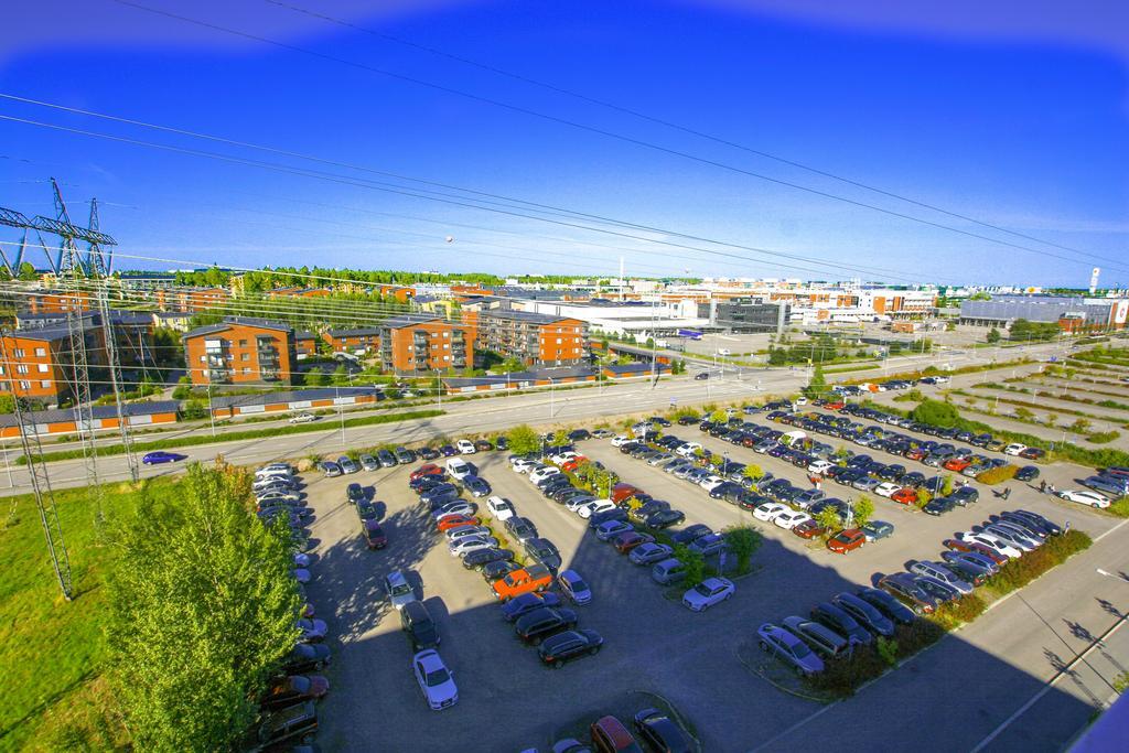Skyline Airport Hotel Vantaa Exterior photo